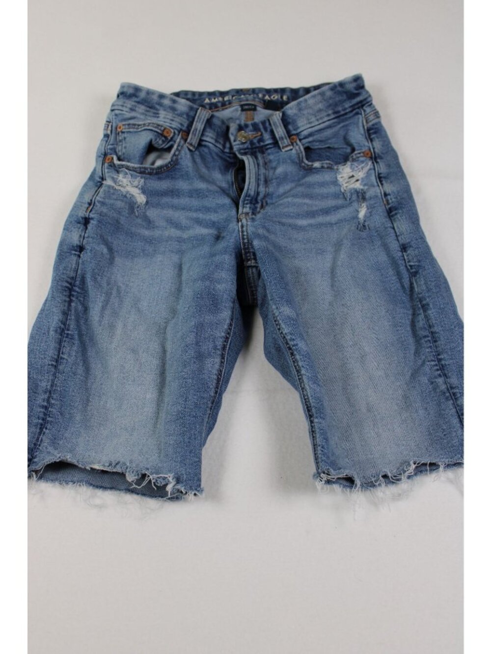 American Eagle Womens Curvy Straight Denim Shorts Size 6